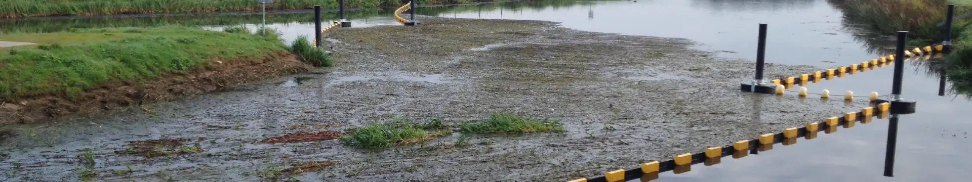 Debris Booms at Ecocoast